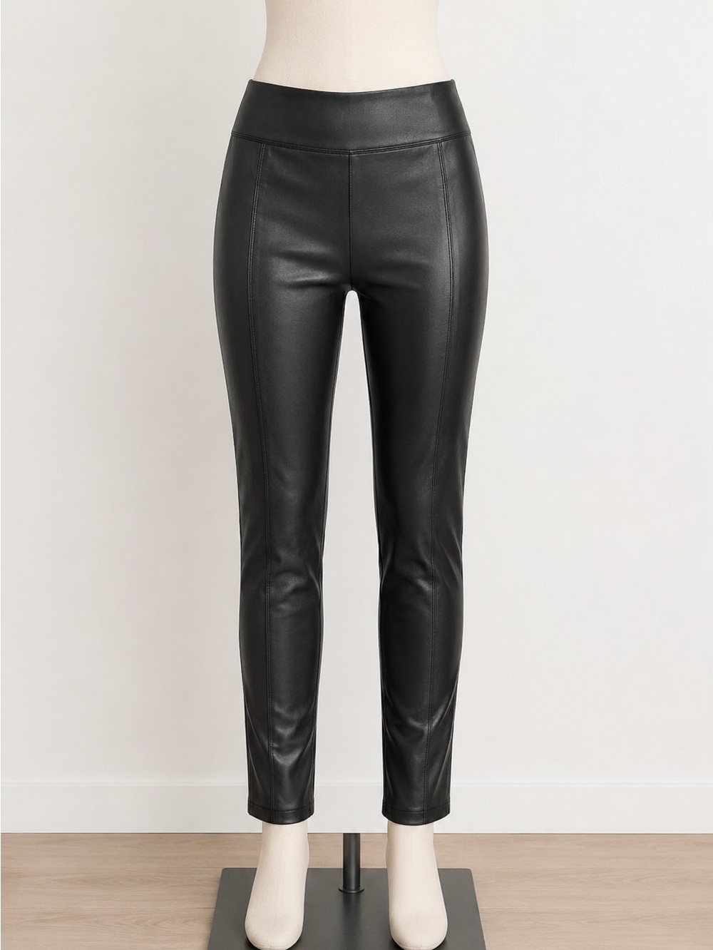 Vylette Faux Leather Leggings Size Medium Black Pull On High Rise Pants